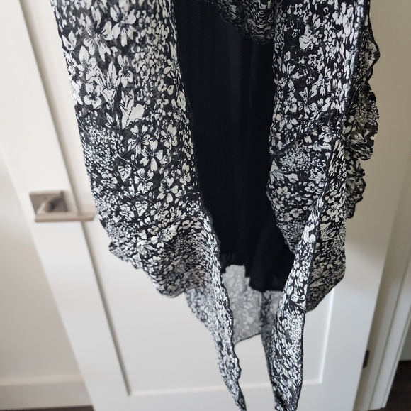 Anthropologie Dress Vneck Sleeveless Black and White Size Medium - Picture 8 of 14